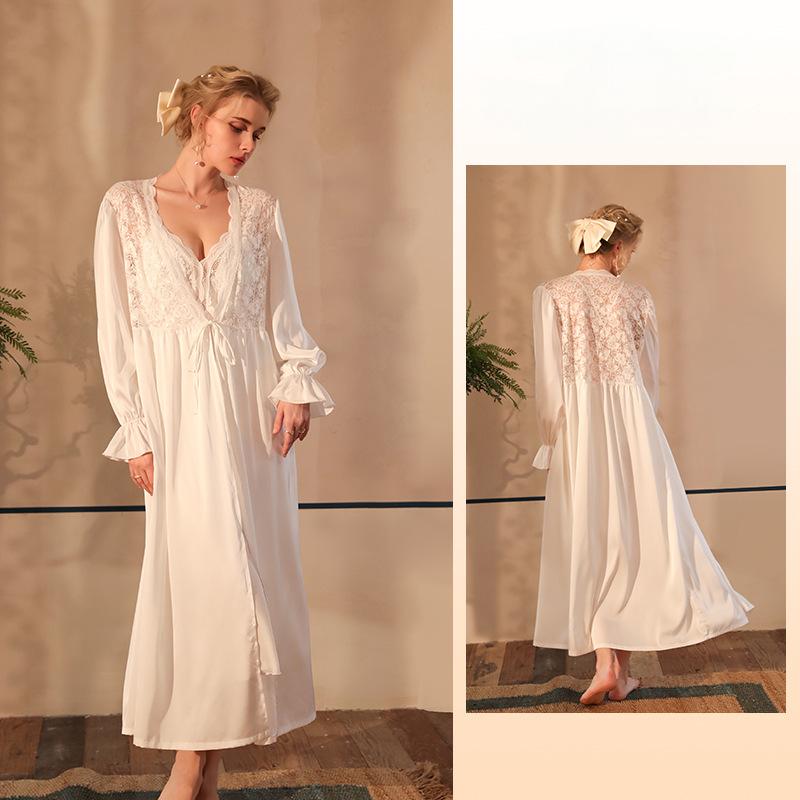 Luxurious long-sleeved cool nightgown
